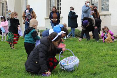 children doing egg hunt