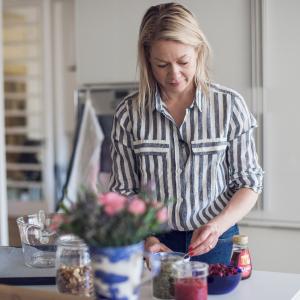 Amy Cooking