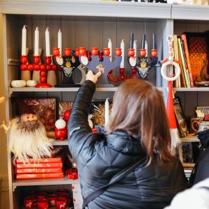 Woman shopping in ASHM Shop