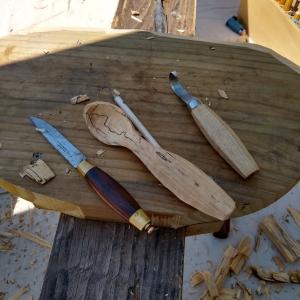 spoon carving spoon carving
