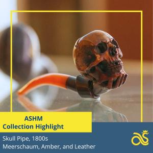 Meerschaum pipe with skull shape