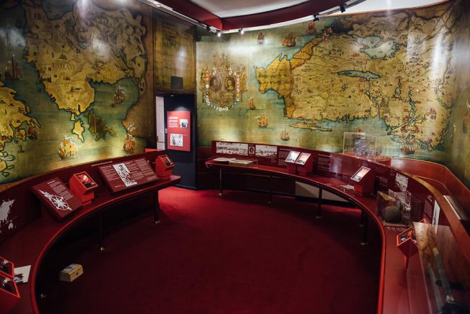 ASHM-Golden Map Room